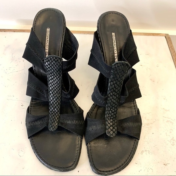 Donald J. Pliner Vintage Whimsygoth Y2K Black Snake Print 3 knot Block heels 9.5 - Picture 1 of 8